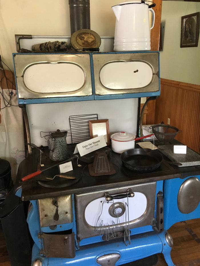 Grand Traverse Lighthouse - Sept 2017 Photo (newer photo)